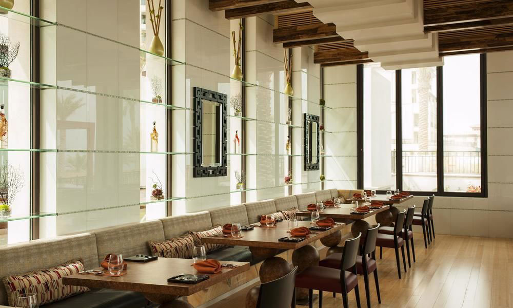 萨迪亚特岛瑞吉度假村餐厅 (3)