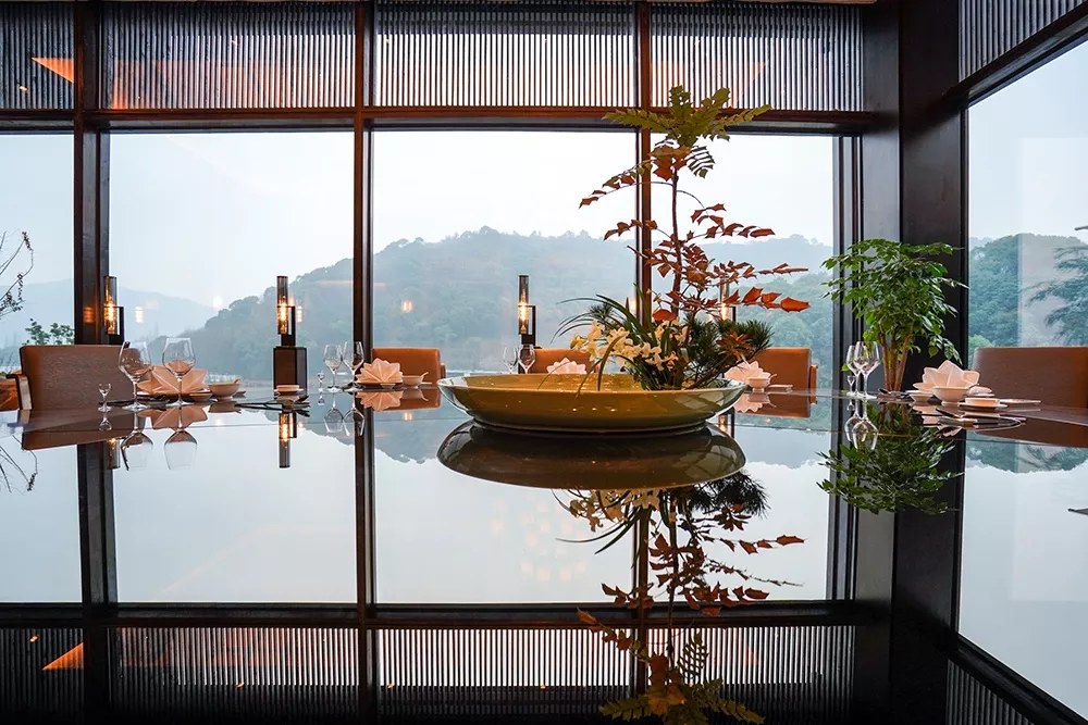 杭州湘湖逍遥庄园餐厅家具 (1)