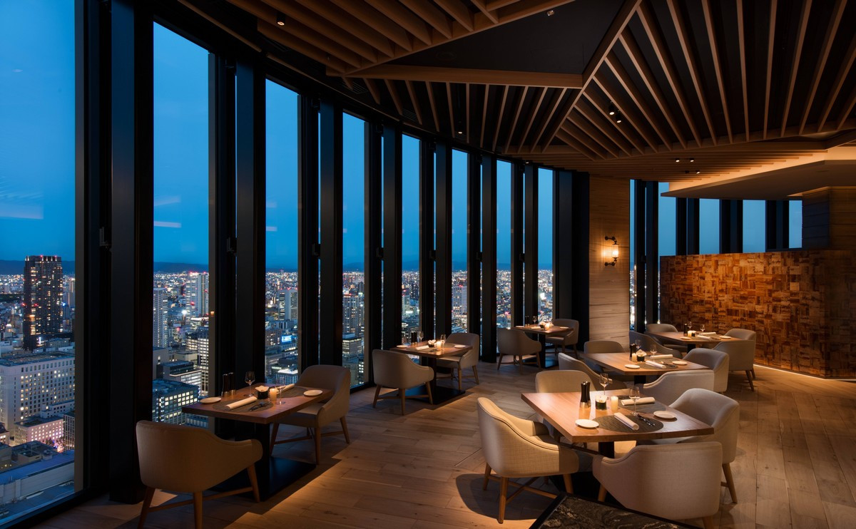 东京大仓酒店餐厅家具