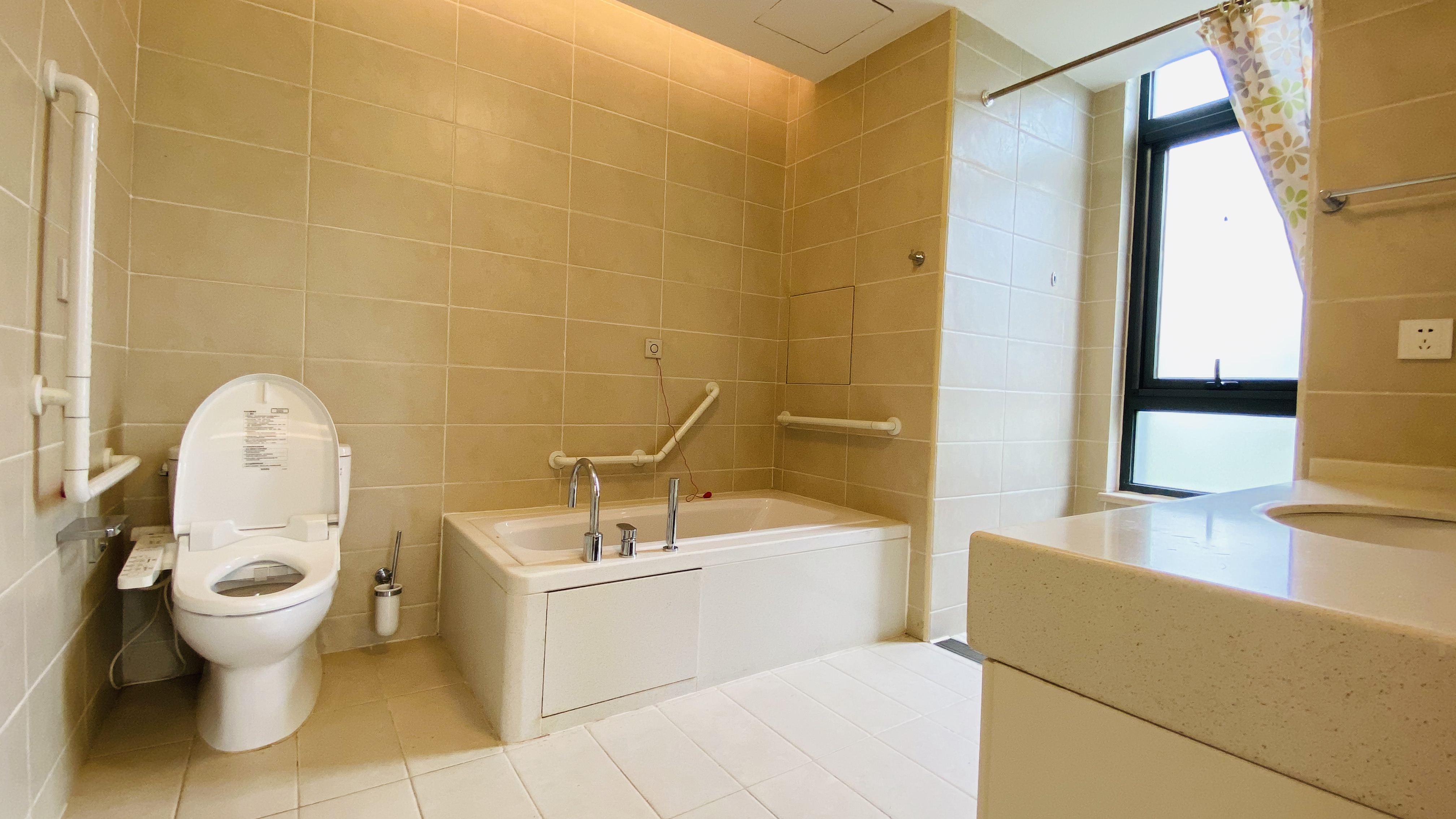 泰康之家&middot;吴园