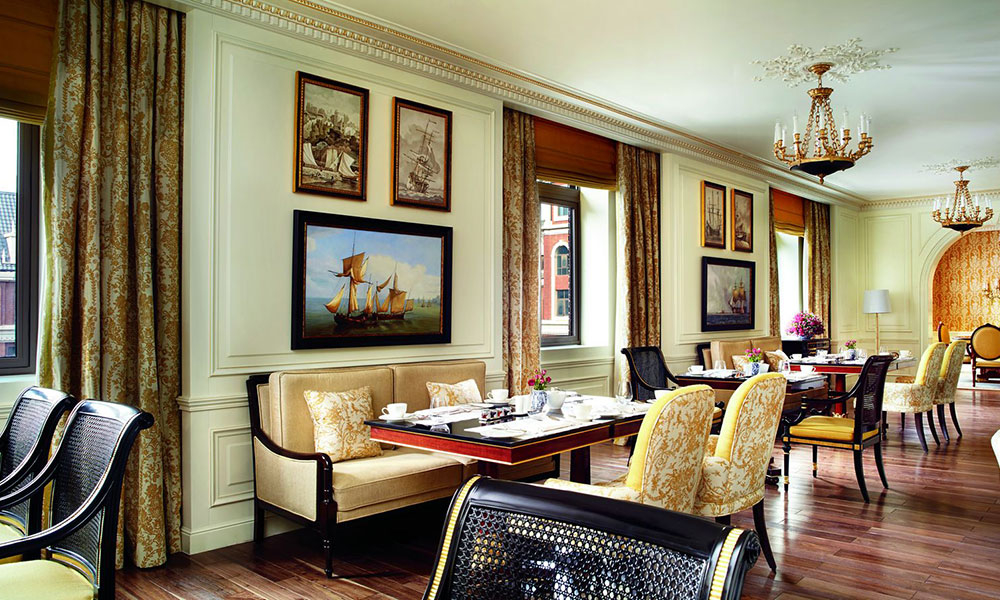 天津丽思卡尔顿行政公寓客房 (4)