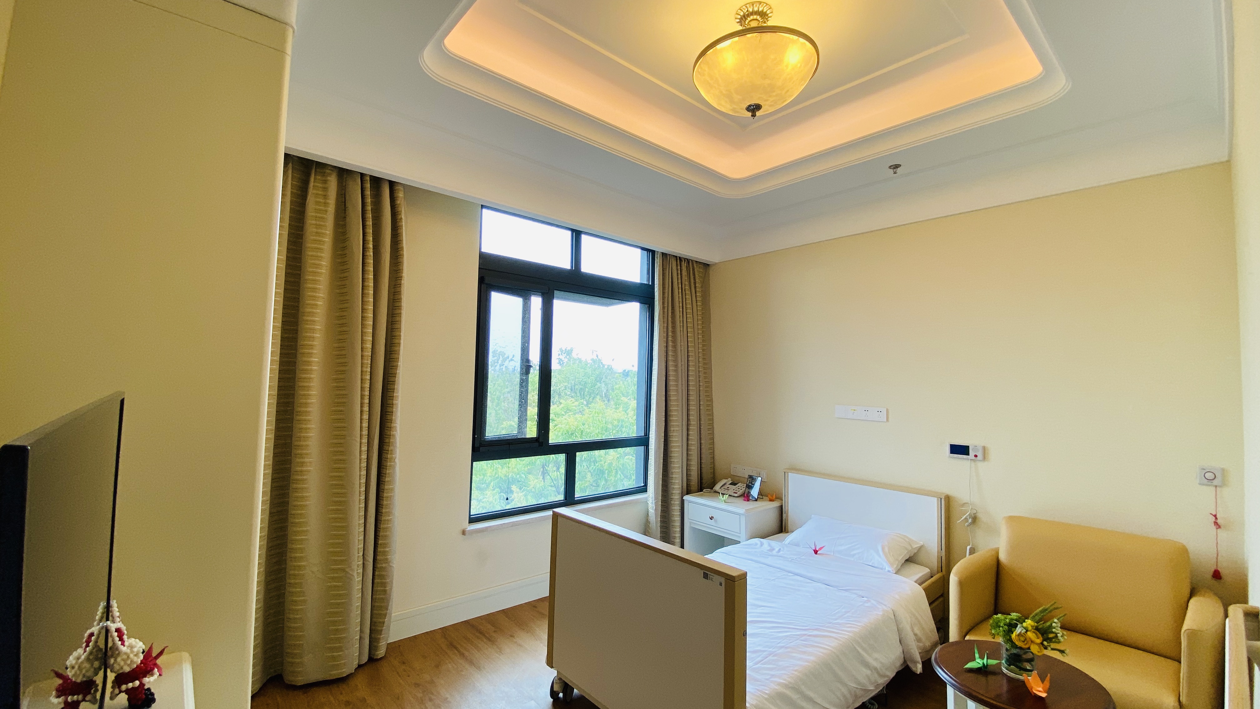 泰康之家&middot;吴园