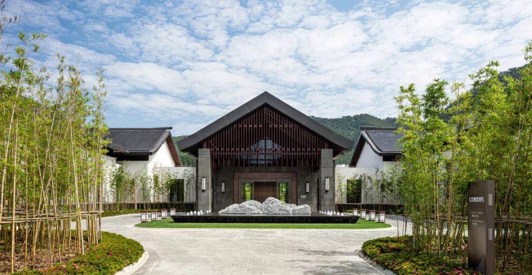 宁波东钱湖康得思酒店 (1).jpg