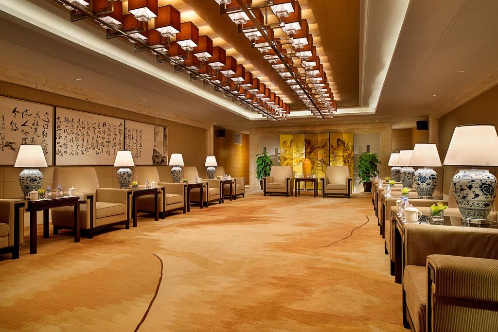 义乌博览皇冠假日酒店 (11)