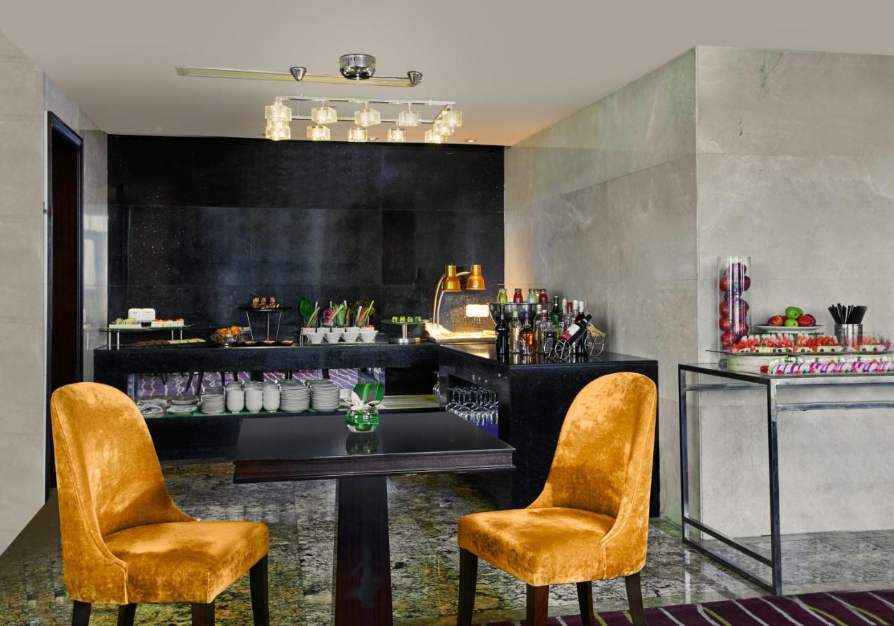 北京临空皇冠假日酒店 (11)