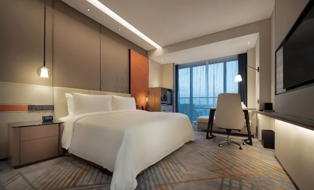 上海江桥绿地铂骊酒店 (12)