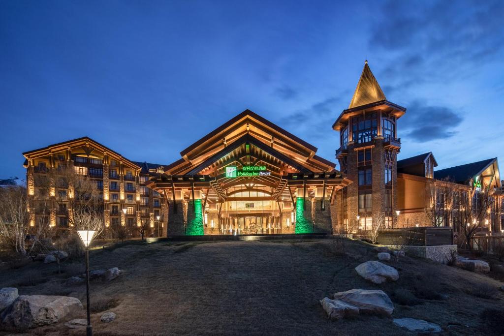 张家口崇礼富龙国际酒店 (1).jpg