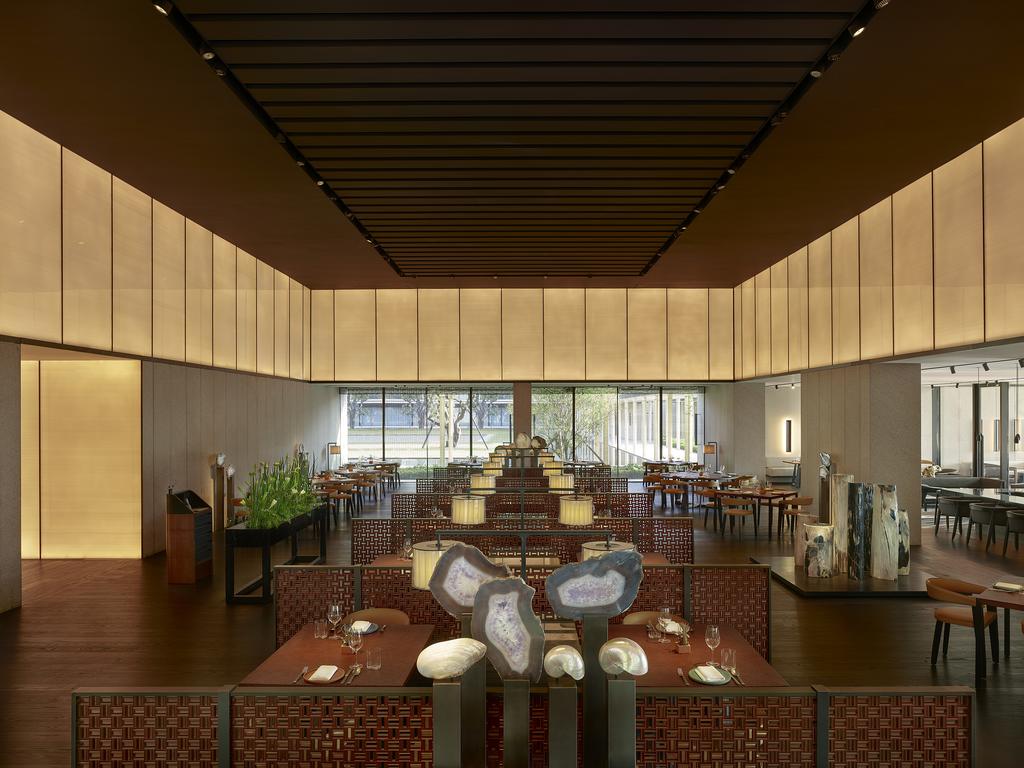 厦门七尚酒店餐厅家具