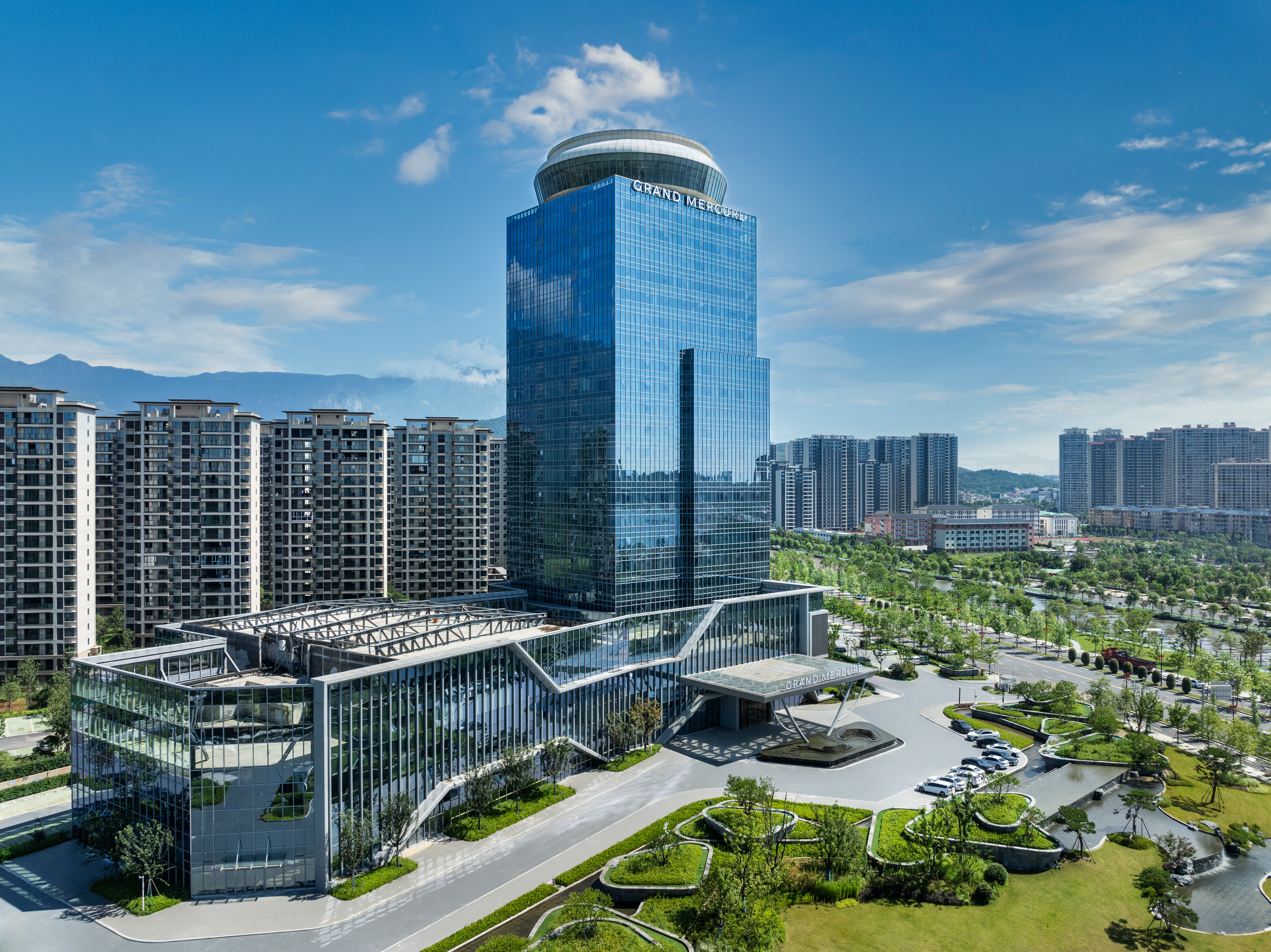 庐山翡翠美爵酒店 (1).jpg