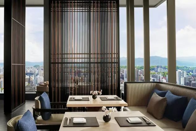 日本福冈丽思卡尔顿酒店 (12)