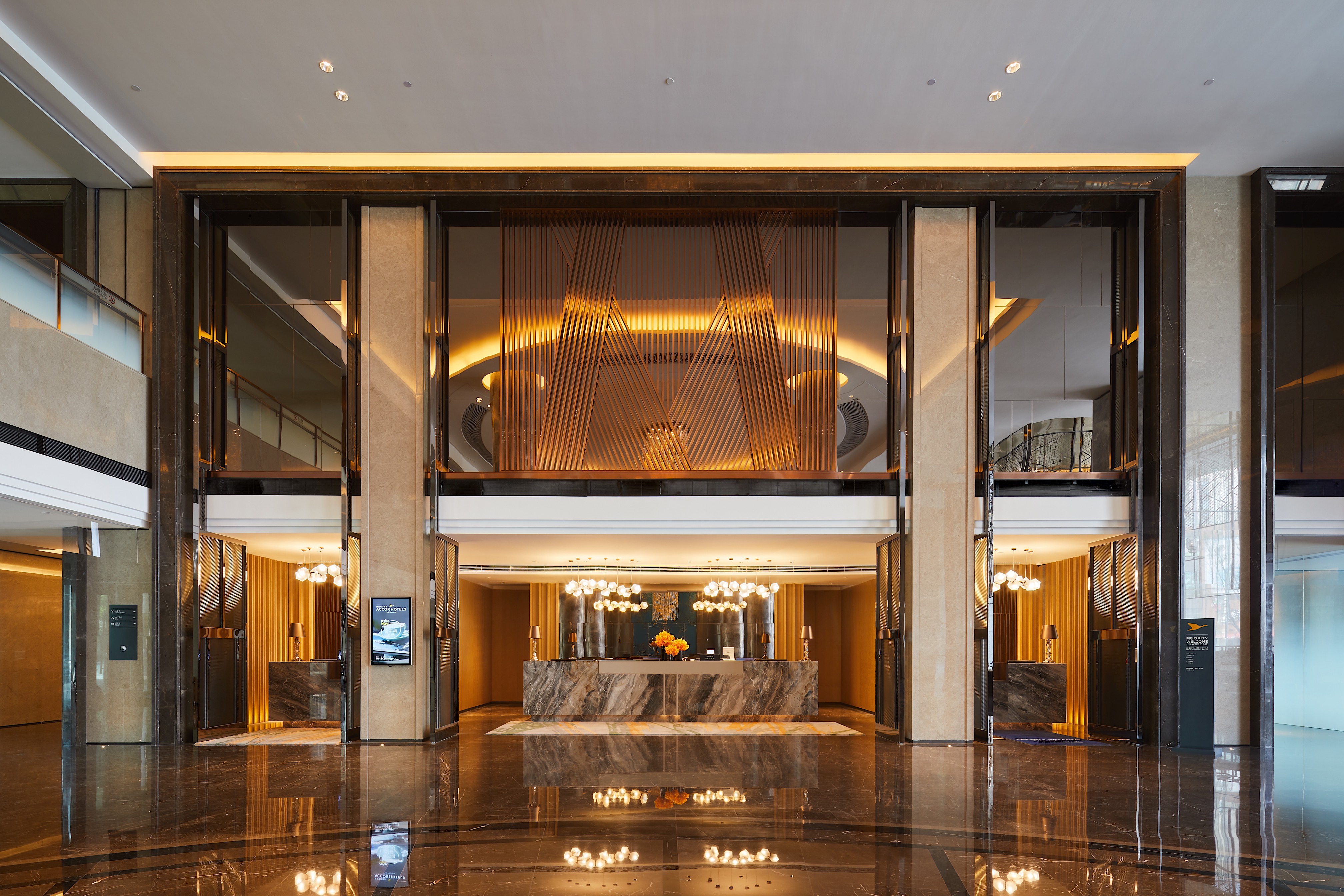 上海卓越铂尔曼酒店 (1)