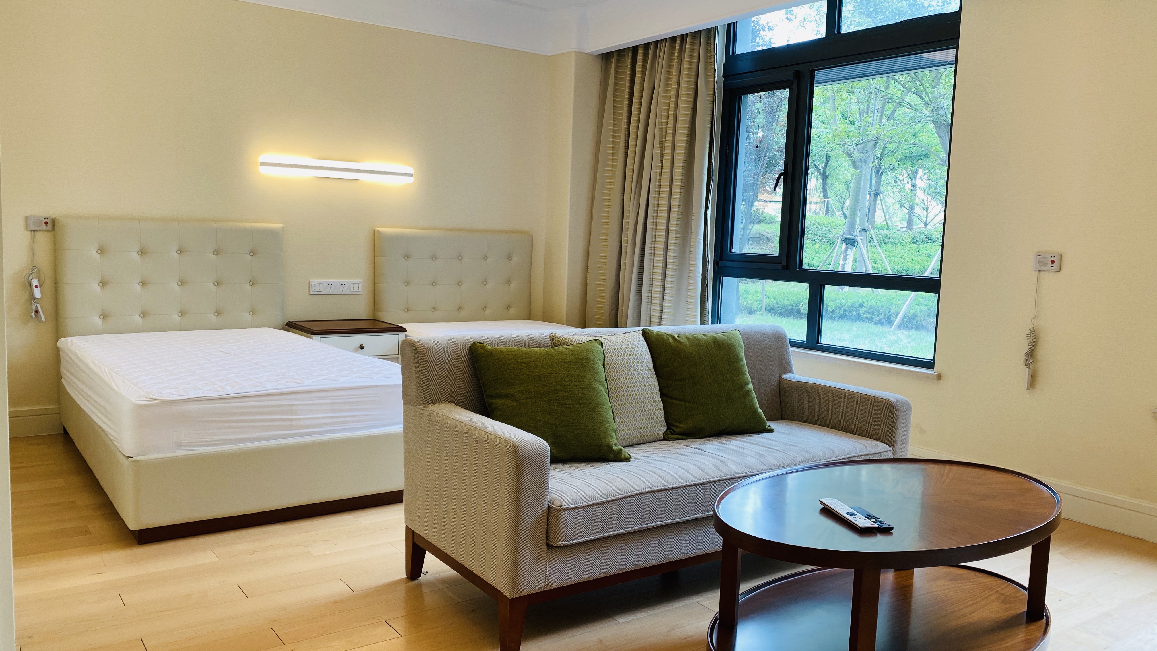 泰康之家&middot;吴园