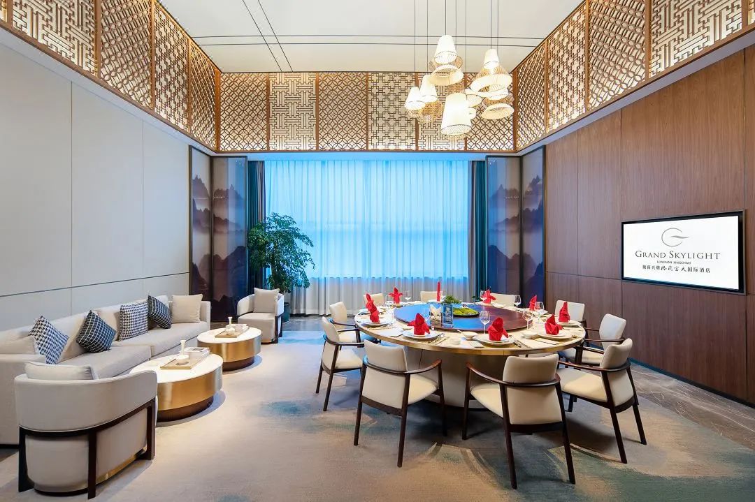 陇南兴朝格兰云天国际酒店 (14)