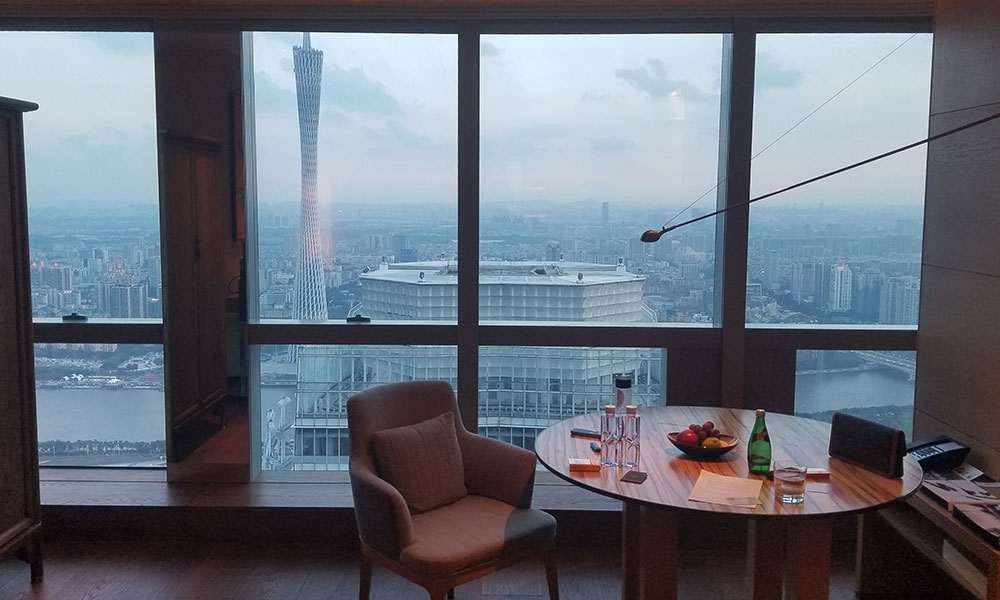 广州富力柏悦酒店客房 (4)