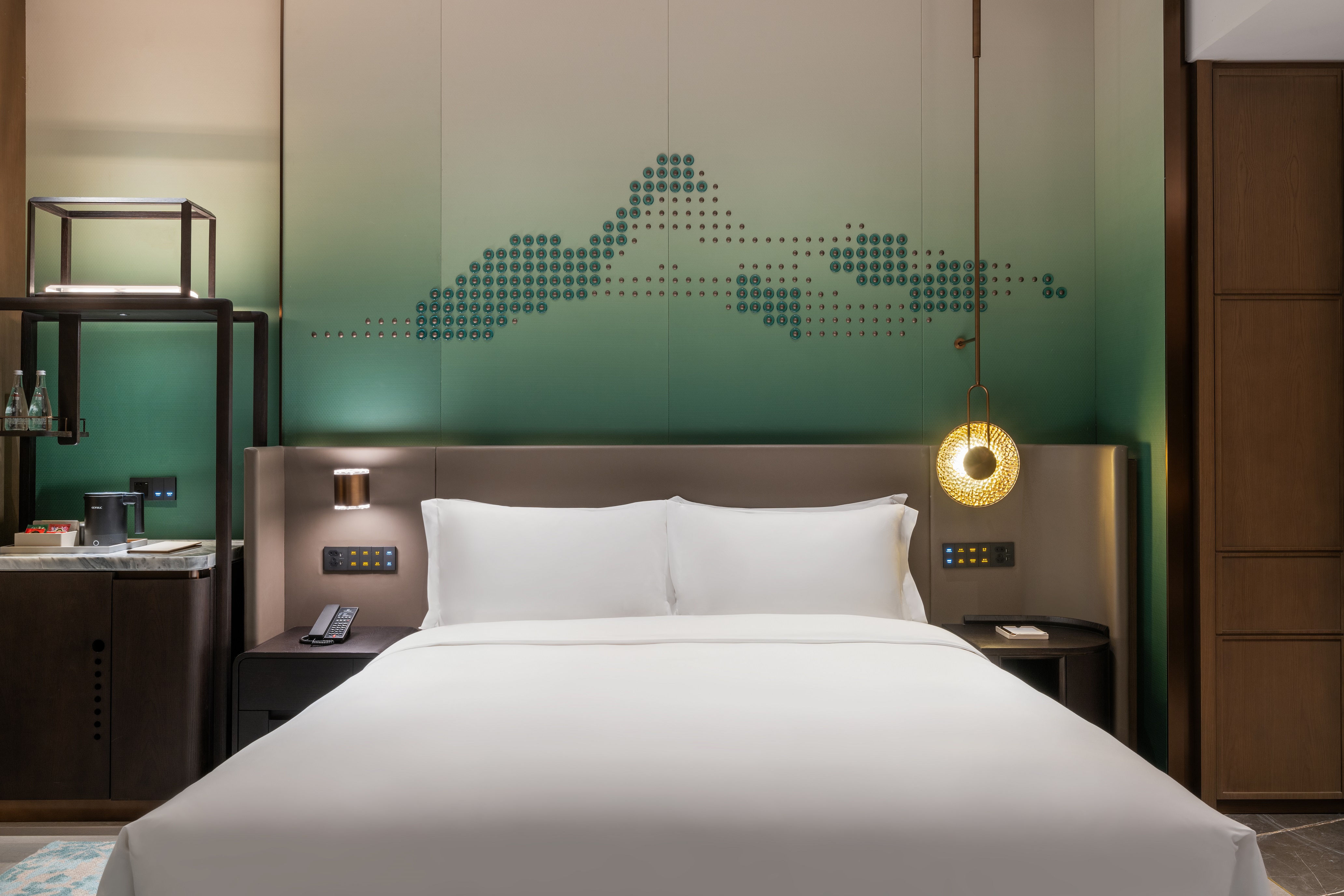 庐山翡翠美爵酒店床背景