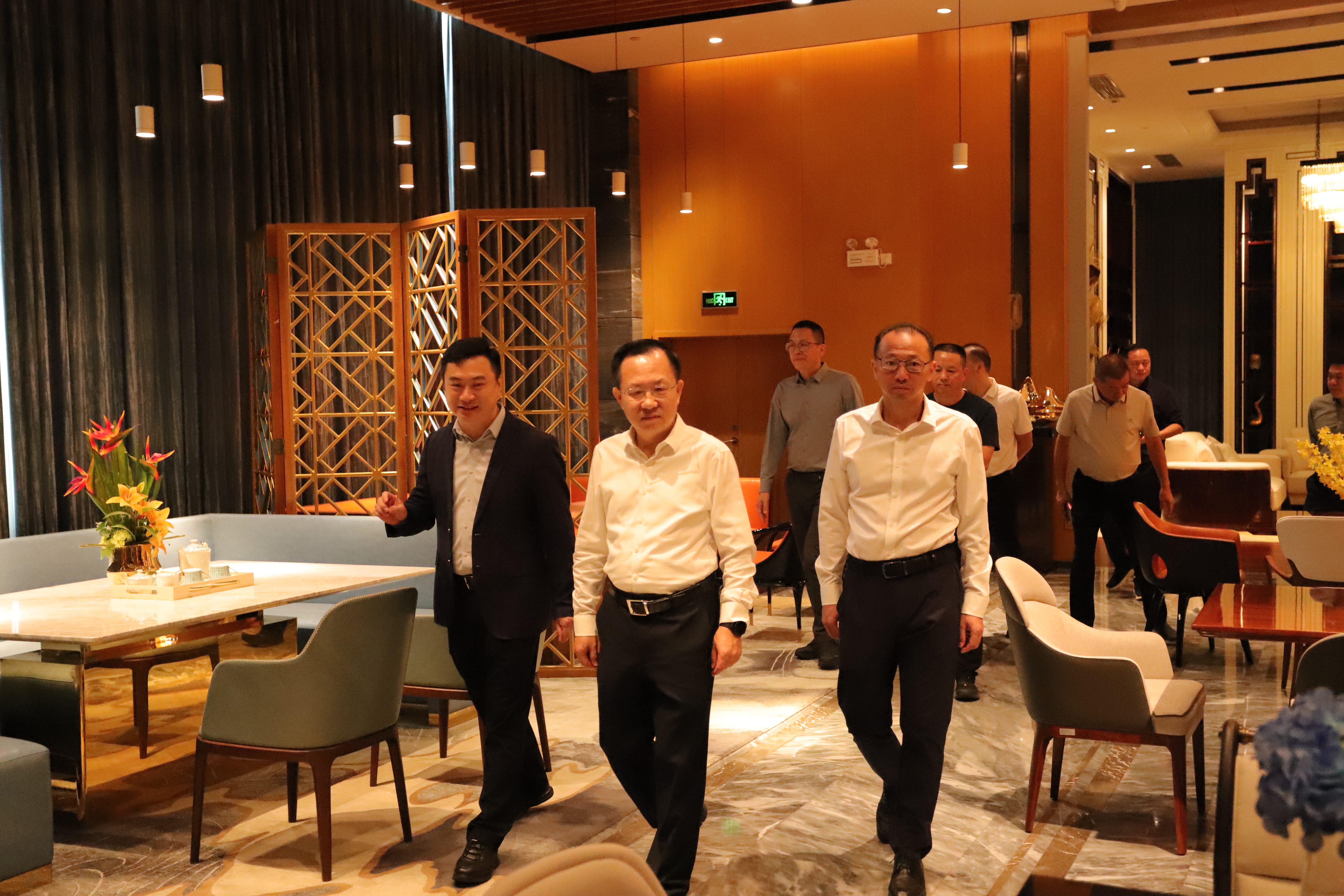 郑建民主席率队调研森源家具